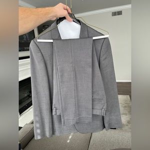 Gray Express Innovator Suit